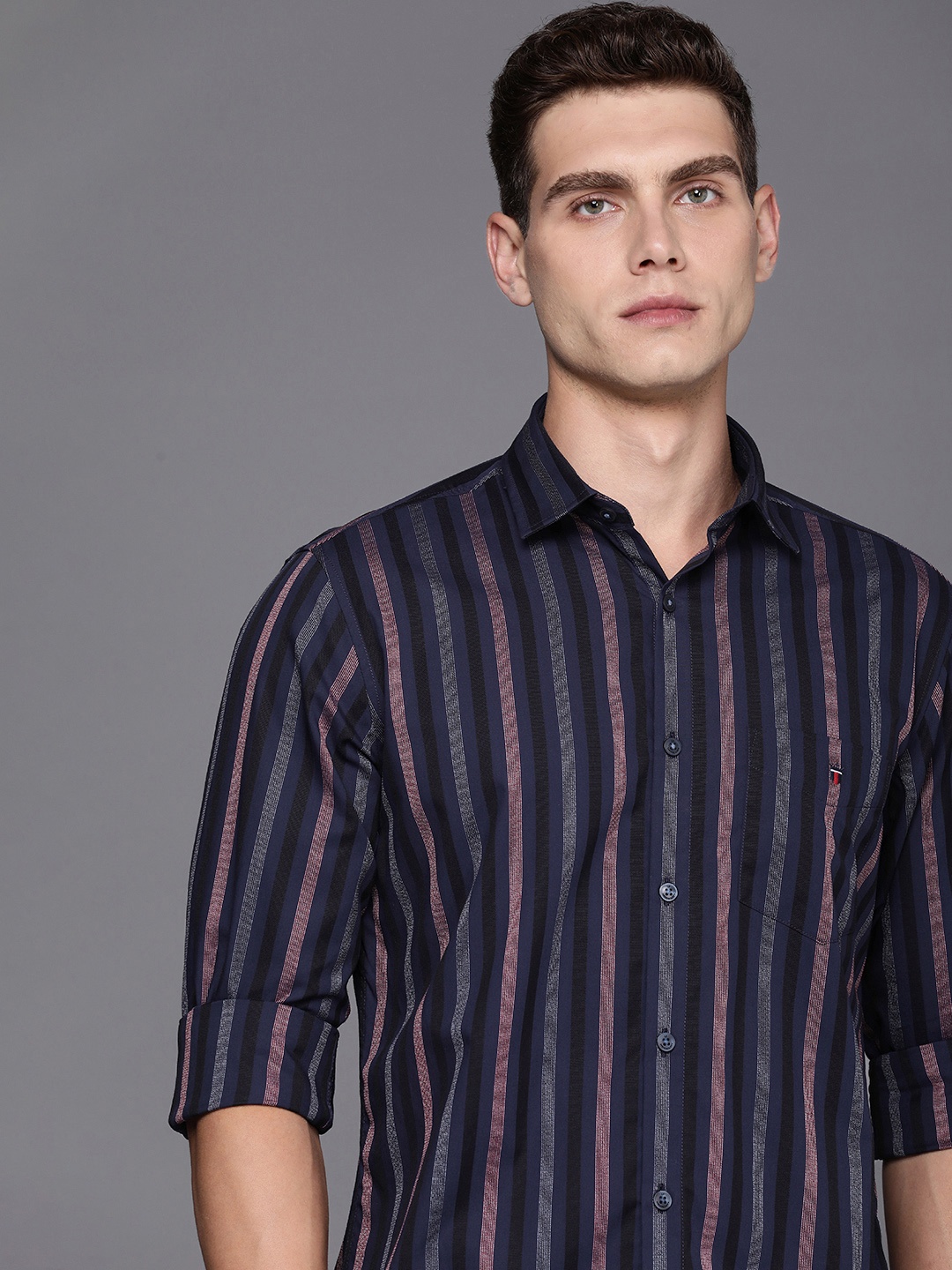 Louis Philippe Sport Self Design Striped Slim Fit Pure Cotton Casual Shirt, Navy blue
Louis Philippe Sport Self Design Striped Slim Fit Pure Cotton Casual Shirt, Navy blue