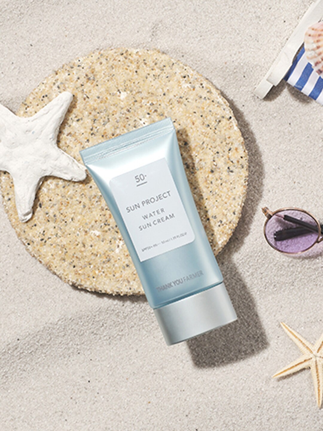 Thank You Farmer Sun Project SPF 50+ PA+++ Water Sun Cream With Sunflower Seed Oil - 50ml, Blue
Thank You Farmer Sun Project SPF 50+ PA+++ Water Sun Cream With Sunflower Seed Oil - 50ml, Blue