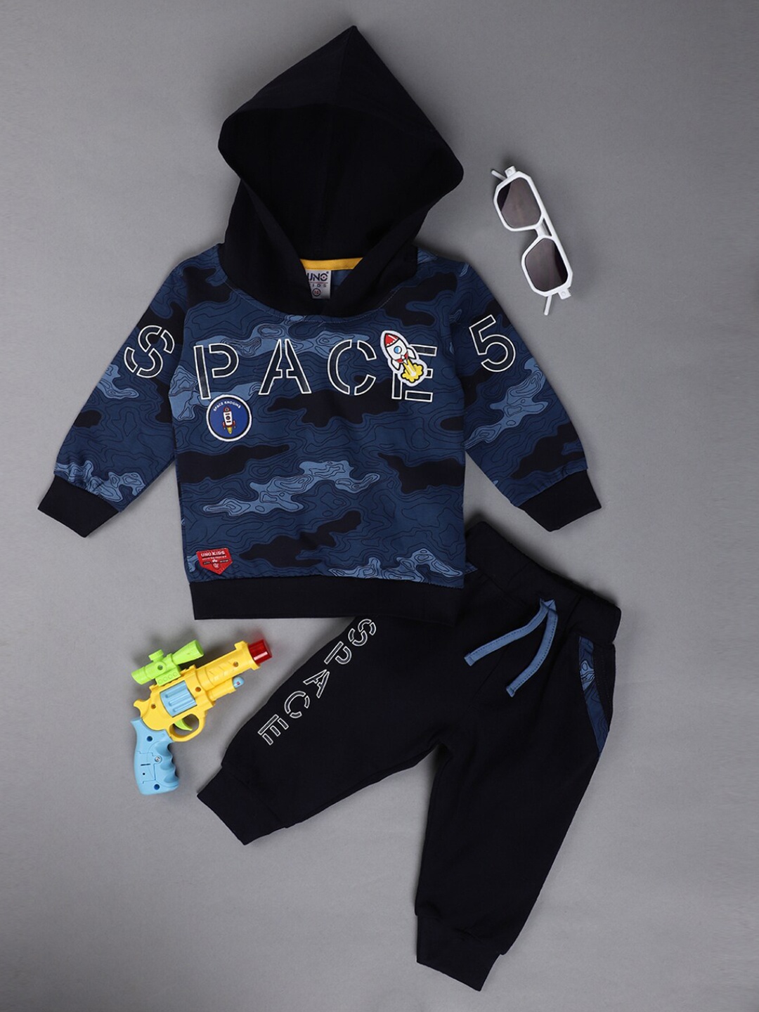 V-Mart Infants Kids Printed Pure Cotton T-shirt With Joggers, Navy blue