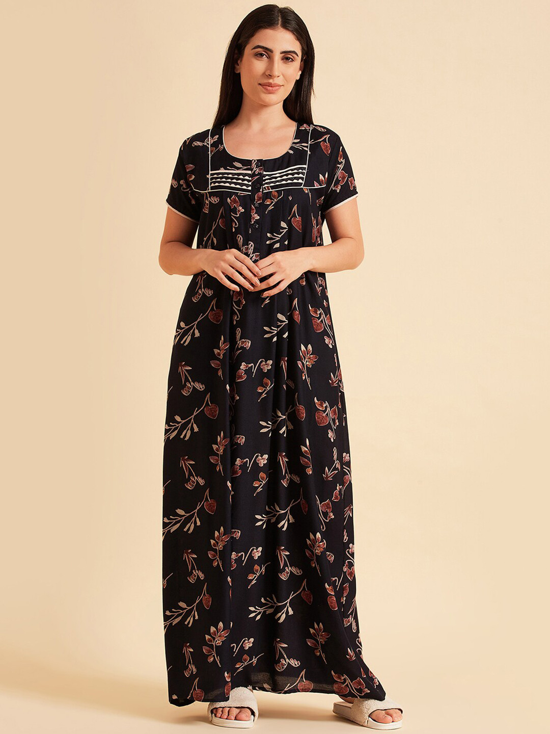 Sweet Dreams Floral Printed Round Neck Pure Cotton Maxi Nightdress, Navy blue
Sweet Dreams Floral Printed Round Neck Pure Cotton Maxi Nightdress, Navy blue