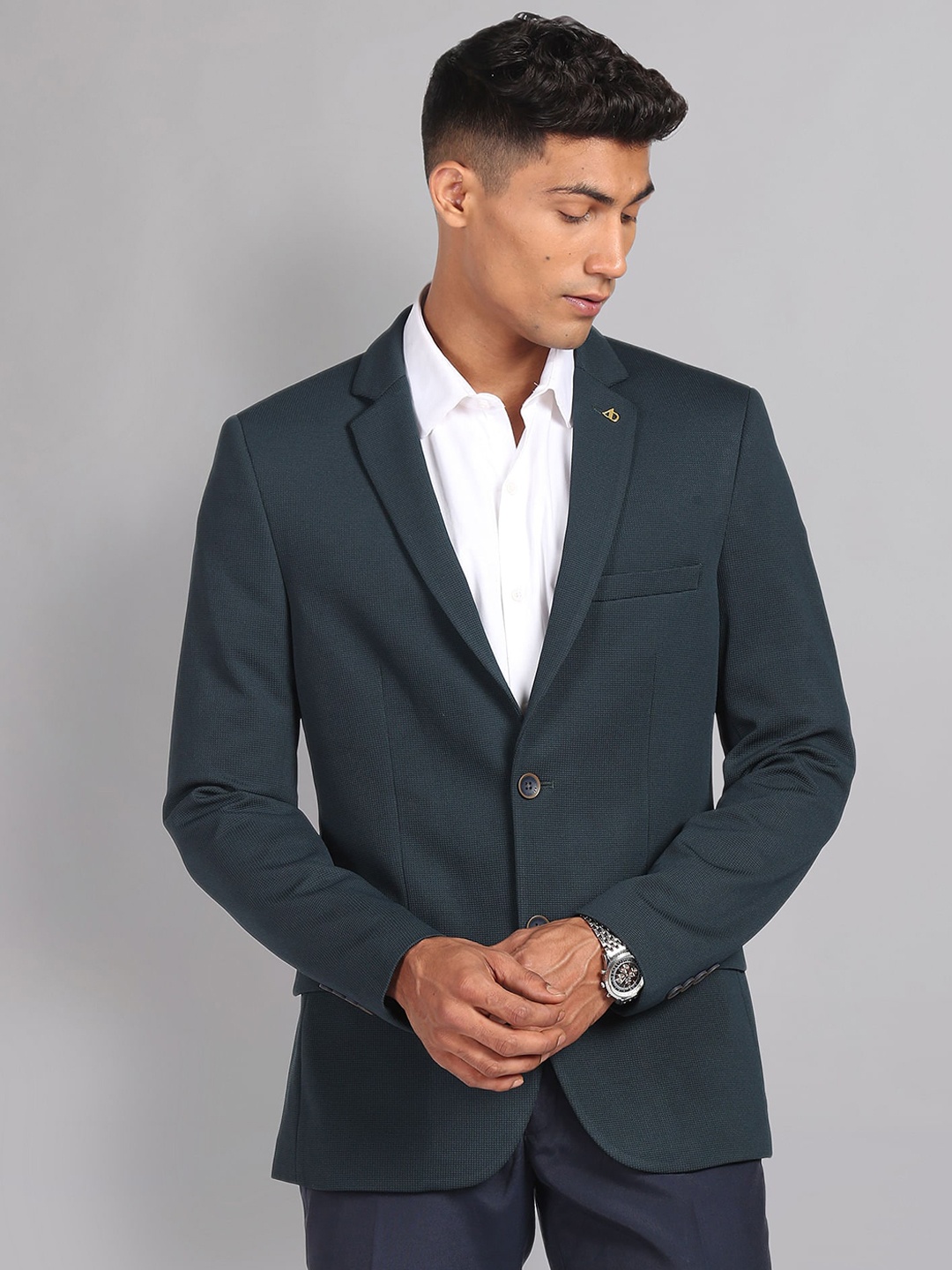 AD By Arvind Slim Fit Notched Lapel Collar Single Breasted Formal Blazers, Green
AD By Arvind Slim Fit Notched Lapel Collar Single Breasted Formal Blazers, Green