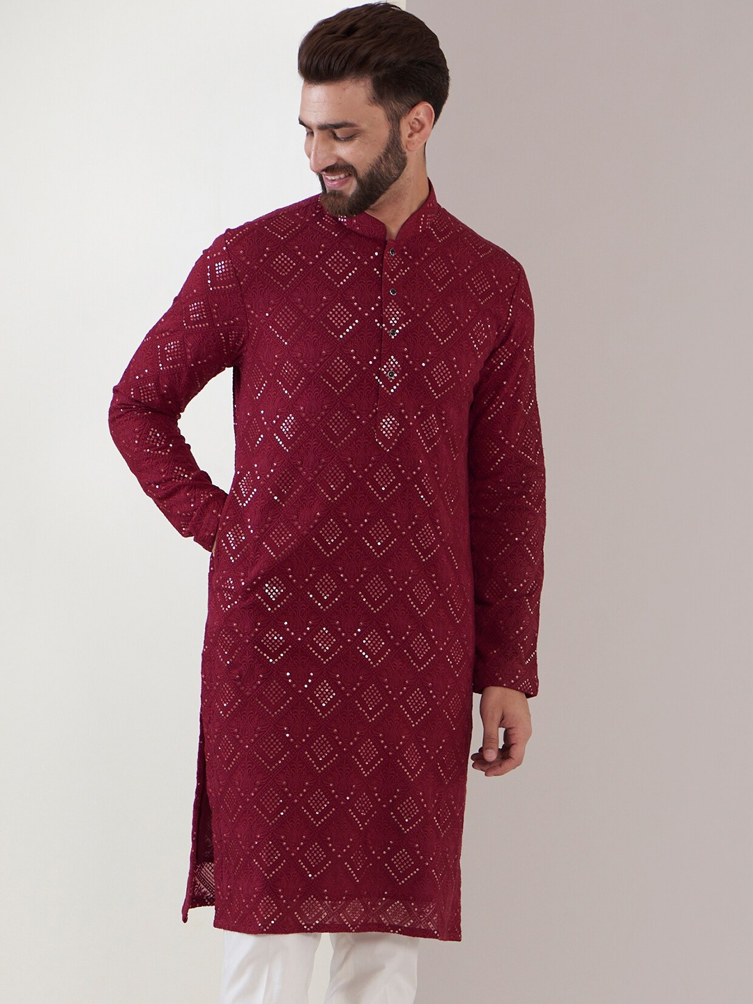 KASBAH CLOTHING NISHCHAIY SAJDEH Floral Embroidered Mandarin Collar Sequinned Kurta, Maroon
KASBAH CLOTHING NISHCHAIY SAJDEH Floral Embroidered Mandarin Collar Sequinned Kurta, Maroon