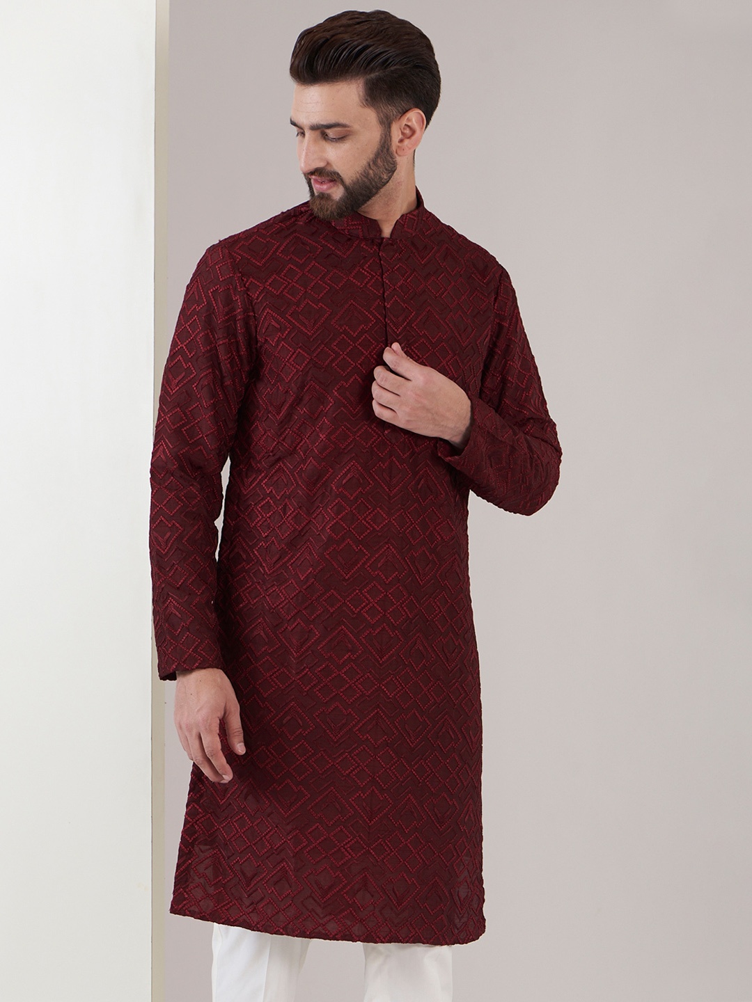KASBAH CLOTHING NISHCHAIY SAJDEH Geometric Embroidered Chikankari Silk Kurta, Maroon
KASBAH CLOTHING NISHCHAIY SAJDEH Geometric Embroidered Chikankari Silk Kurta, Maroon