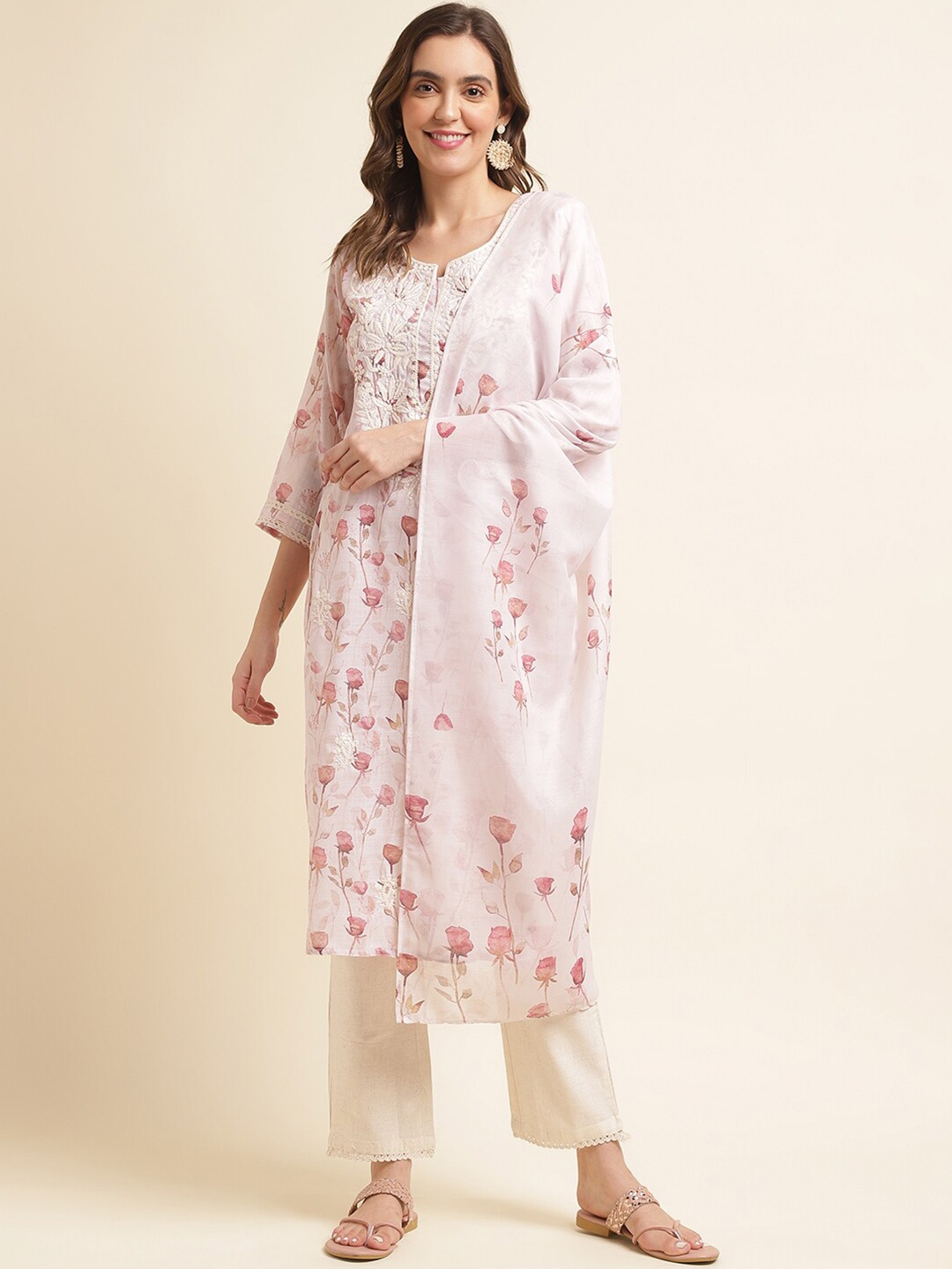 Ishin Floral Printed Thread Work Linen Straight Kurta with Trousers & Dupatta, White
Ishin Floral Printed Thread Work Linen Straight Kurta with Trousers & Dupatta, White