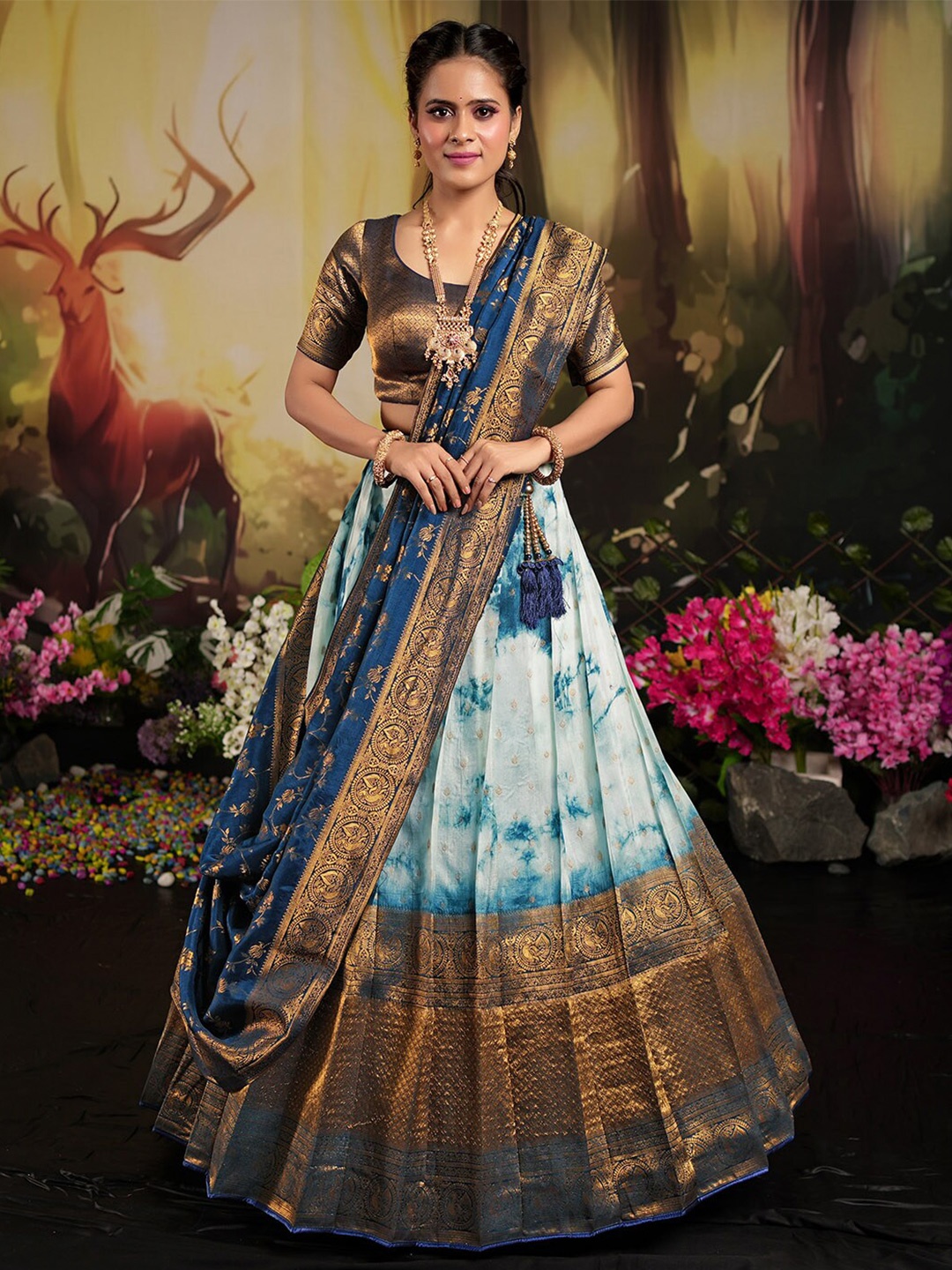HALFSAREE STUDIO Woven Design Semi-Stitched Lehenga & Unstitched Blouse With Dupatta, Navy blue
HALFSAREE STUDIO Woven Design Semi-Stitched Lehenga & Unstitched Blouse With Dupatta, Navy blue