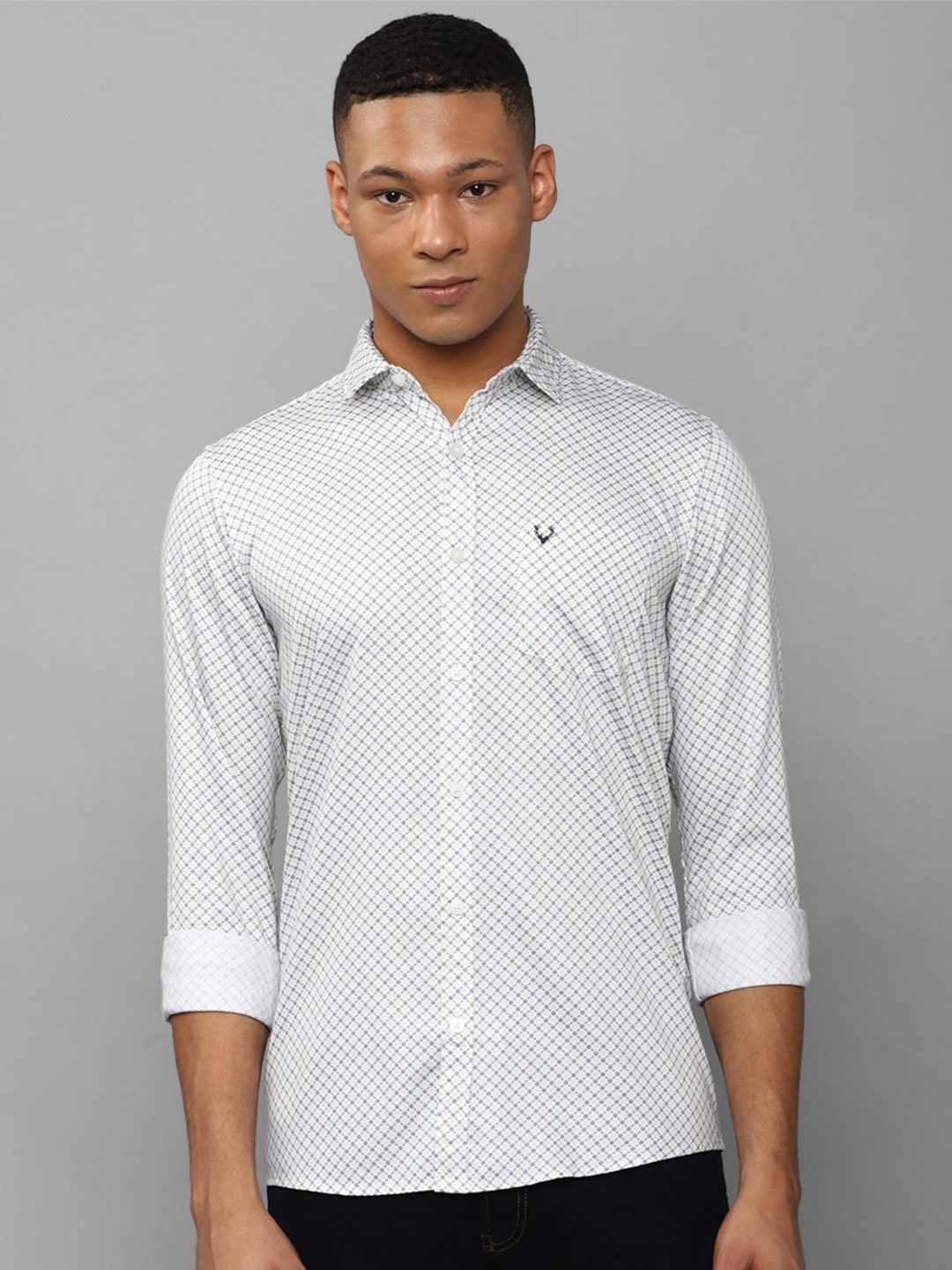 Allen Solly Custom Geometric Printed Spread Collar Long Sleeves Cotton Casual Shirt, White
Allen Solly Custom Geometric Printed Spread Collar Long Sleeves Cotton Casual Shirt, White