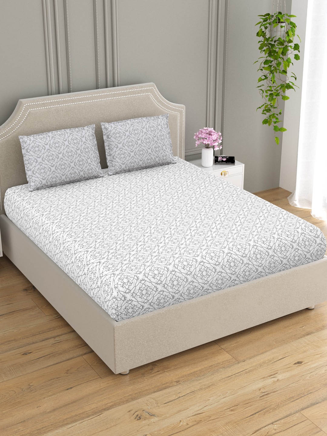 EverHOME Harmony White & Grey Ethnic Cotton 210 TC King Bedsheet with 2 Pillow Covers
EverHOME Harmony White & Grey Ethnic Cotton 210 TC King Bedsheet with 2 Pillow Covers