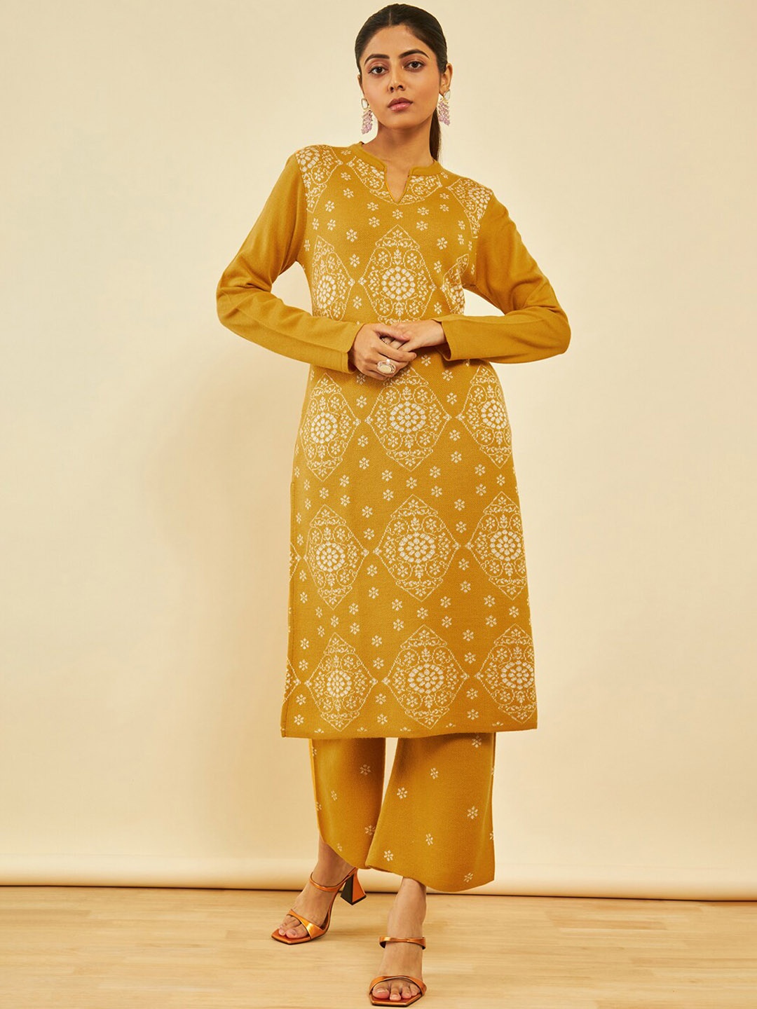 Soch Ethnic Motifs Printed Mandarin Collar Straight Acrylic Kurta With Palazzos, Mustard
Soch Ethnic Motifs Printed Mandarin Collar Straight Acrylic Kurta With Palazzos, Mustard
