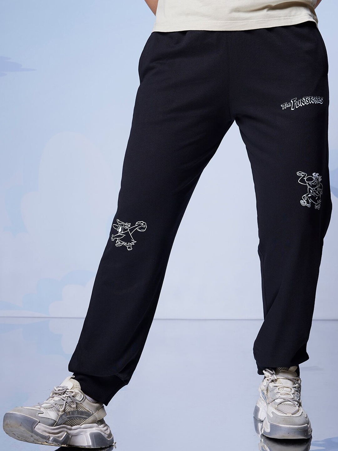 Bewakoof Official Cartoon Network Merchandise The Flintstones Printed Oversized Joggers, Black
Bewakoof Official Cartoon Network Merchandise The Flintstones Printed Oversized Joggers, Black