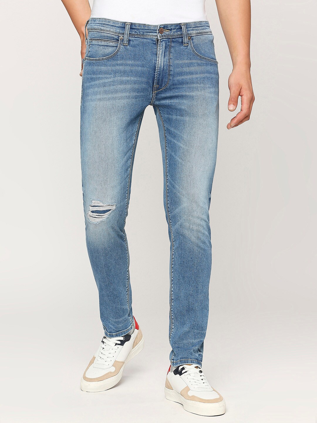 Pepe Jeans Men Slim Fit Low Rise Highly Distressed Heavy Fade Stretchable Jeans, Blue
Pepe Jeans Men Slim Fit Low Rise Highly Distressed Heavy Fade Stretchable Jeans, Blue
