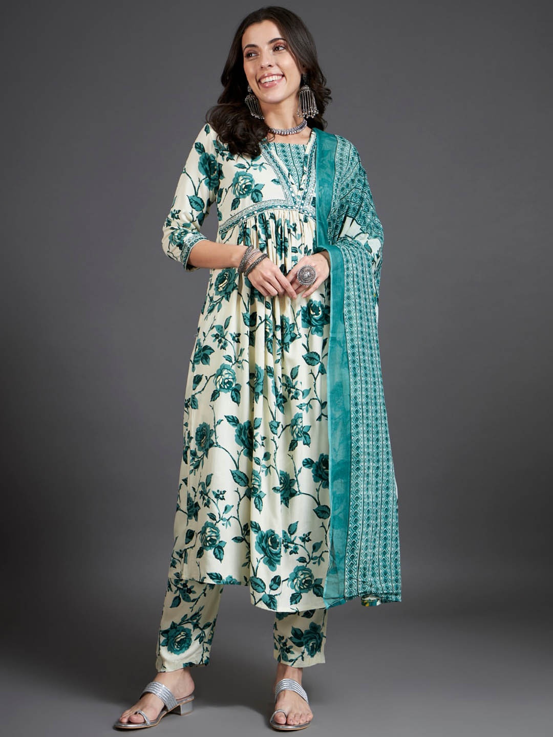 HEEPOSH Floral Printed Mirror Work Detailed A-line Kurta & Trousers With Dupatta, Green
HEEPOSH Floral Printed Mirror Work Detailed A-line Kurta & Trousers With Dupatta, Green