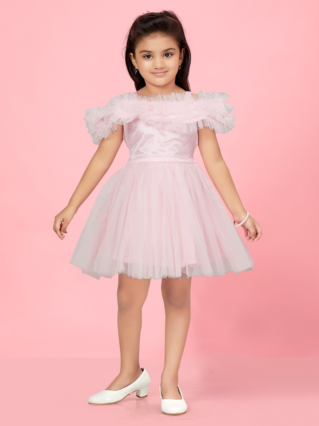 Aarika Girls Embellished Cold Shoulder Sleeves Gathered Detailed Net Fit & Flare Dress, Pink
Aarika Girls Embellished Cold Shoulder Sleeves Gathered Detailed Net Fit & Flare Dress, Pink