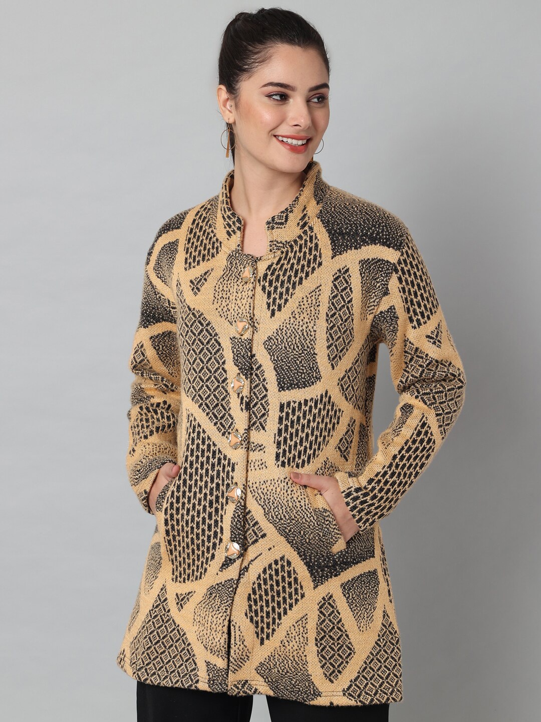eWools Geometric Printed Mandarin Collar Acrylic Wool Longline Cardigan Sweater, Beige
eWools Geometric Printed Mandarin Collar Acrylic Wool Longline Cardigan Sweater, Beige