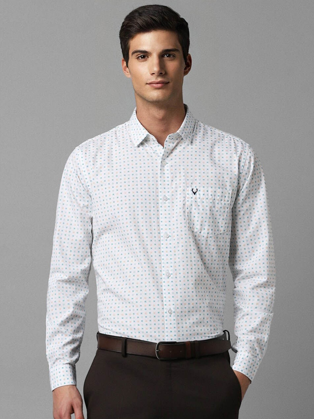 Allen Solly Slim Fit Geometric Printed Spread Collar Pure Cotton Formal Shirt, White
Allen Solly Slim Fit Geometric Printed Spread Collar Pure Cotton Formal Shirt, White