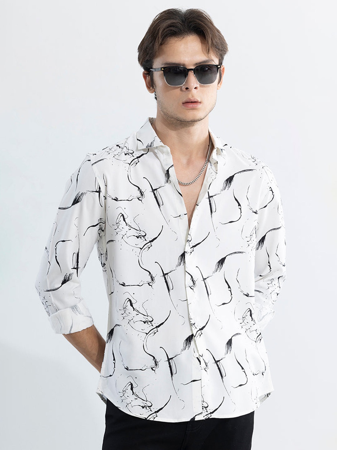 Snitch White & Black Abstract Printed Cotton Classic Slim Fit Opaque Casual Shirt
Snitch White & Black Abstract Printed Cotton Classic Slim Fit Opaque Casual Shirt