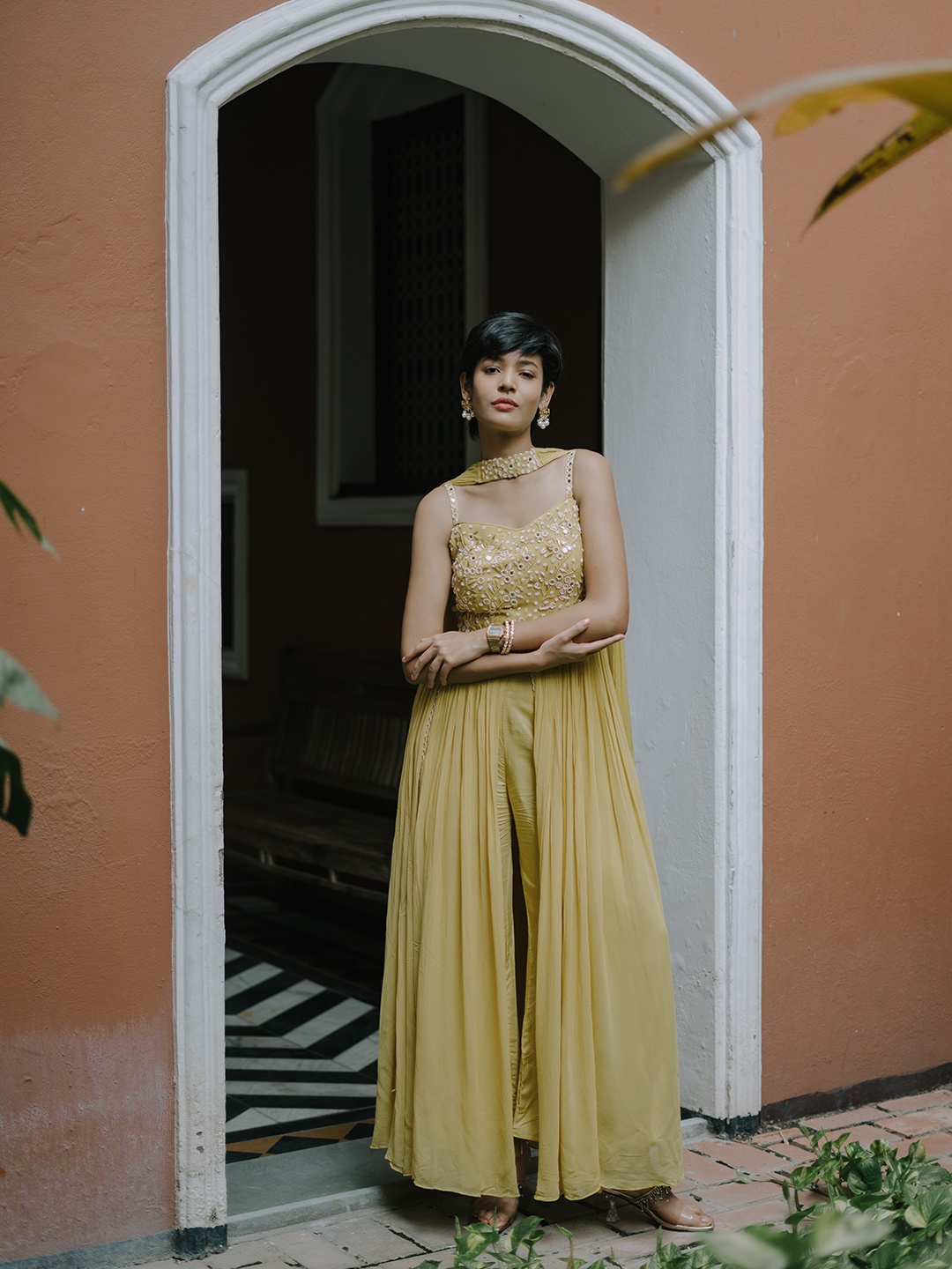 KALKI Fashion Floral Embroidered Mirror Work Kurta with Trousers & With Dupatta, Yellow
KALKI Fashion Floral Embroidered Mirror Work Kurta with Trousers & With Dupatta, Yellow