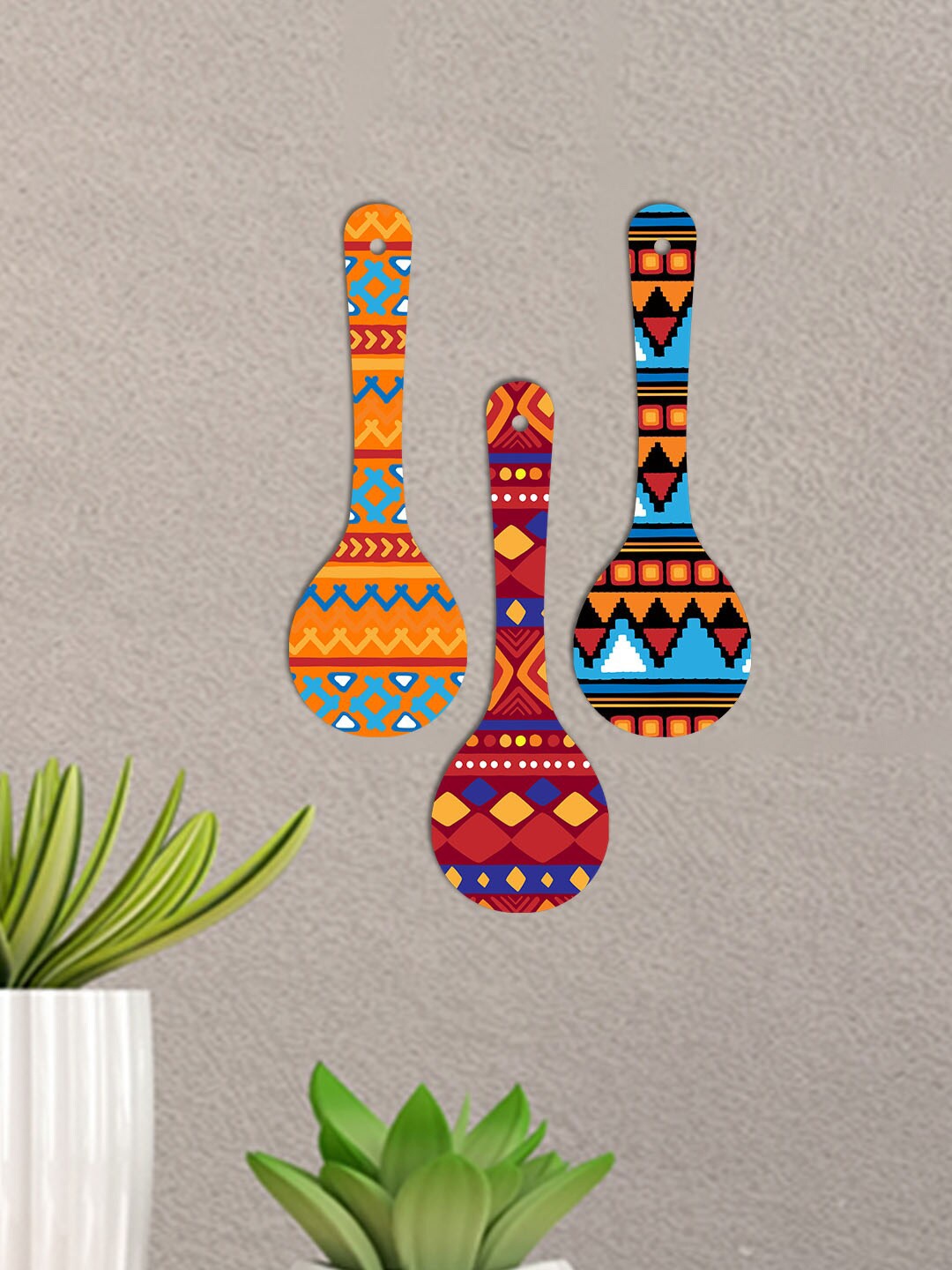 ArtVibes Orange & Red 3 Pcs African Pattern Modern Art Painted Wooden Hanging Wall Decors
ArtVibes Orange & Red 3 Pcs African Pattern Modern Art Painted Wooden Hanging Wall Decors
