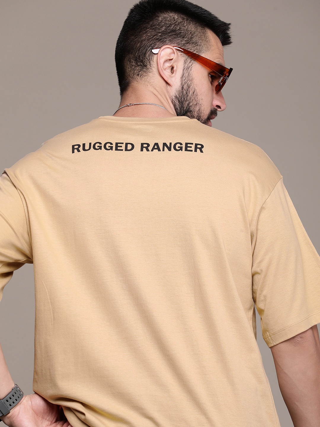 The Roadster Life Co. Printed Drop-Shoulder Sleeves Pure Cotton Relaxed Fit T-shirt, Beige
The Roadster Life Co. Printed Drop-Shoulder Sleeves Pure Cotton Relaxed Fit T-shirt, Beige