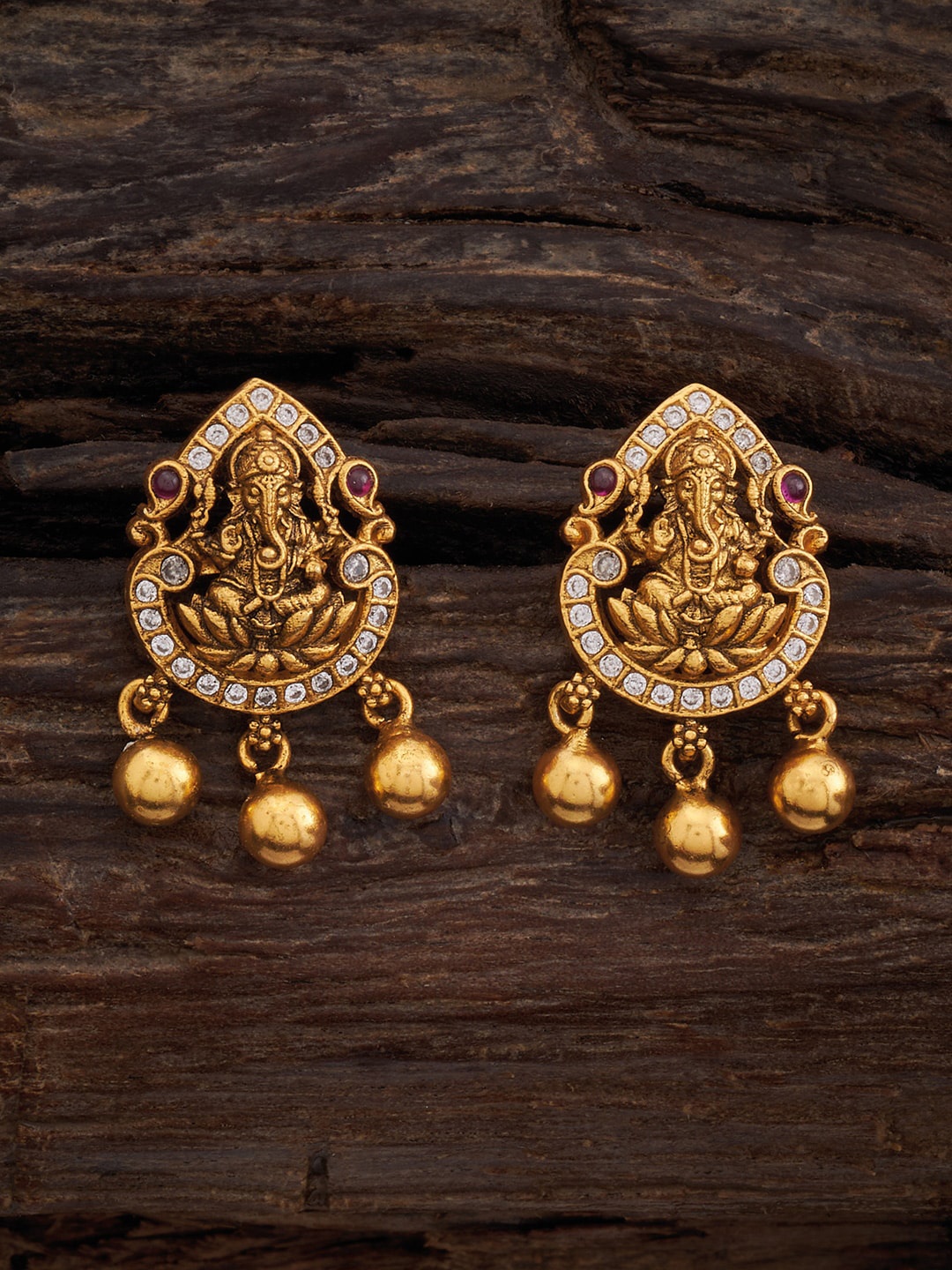 Kushal's Fashion Jewellery Gold-Plated 92.5 Pure Silver Temple Classic Studs Earrings
Kushal's Fashion Jewellery Gold-Plated 92.5 Pure Silver Temple Classic Studs Earrings