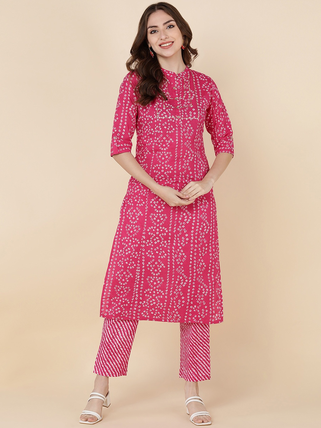 KALINI Ethnic Motifs Printed Mandarin Collar Sequinned Cotton Straight Kurta with Trousers, Pink
KALINI Ethnic Motifs Printed Mandarin Collar Sequinned Cotton Straight Kurta with Trousers, Pink