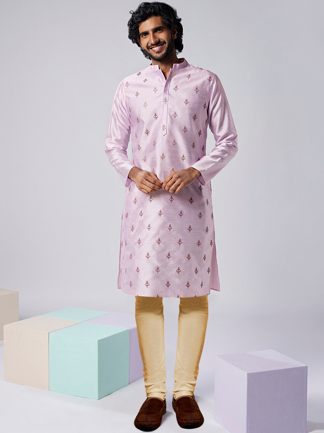 KISAH Floral Embroidered Regular Kurta with Churidar, Lavender