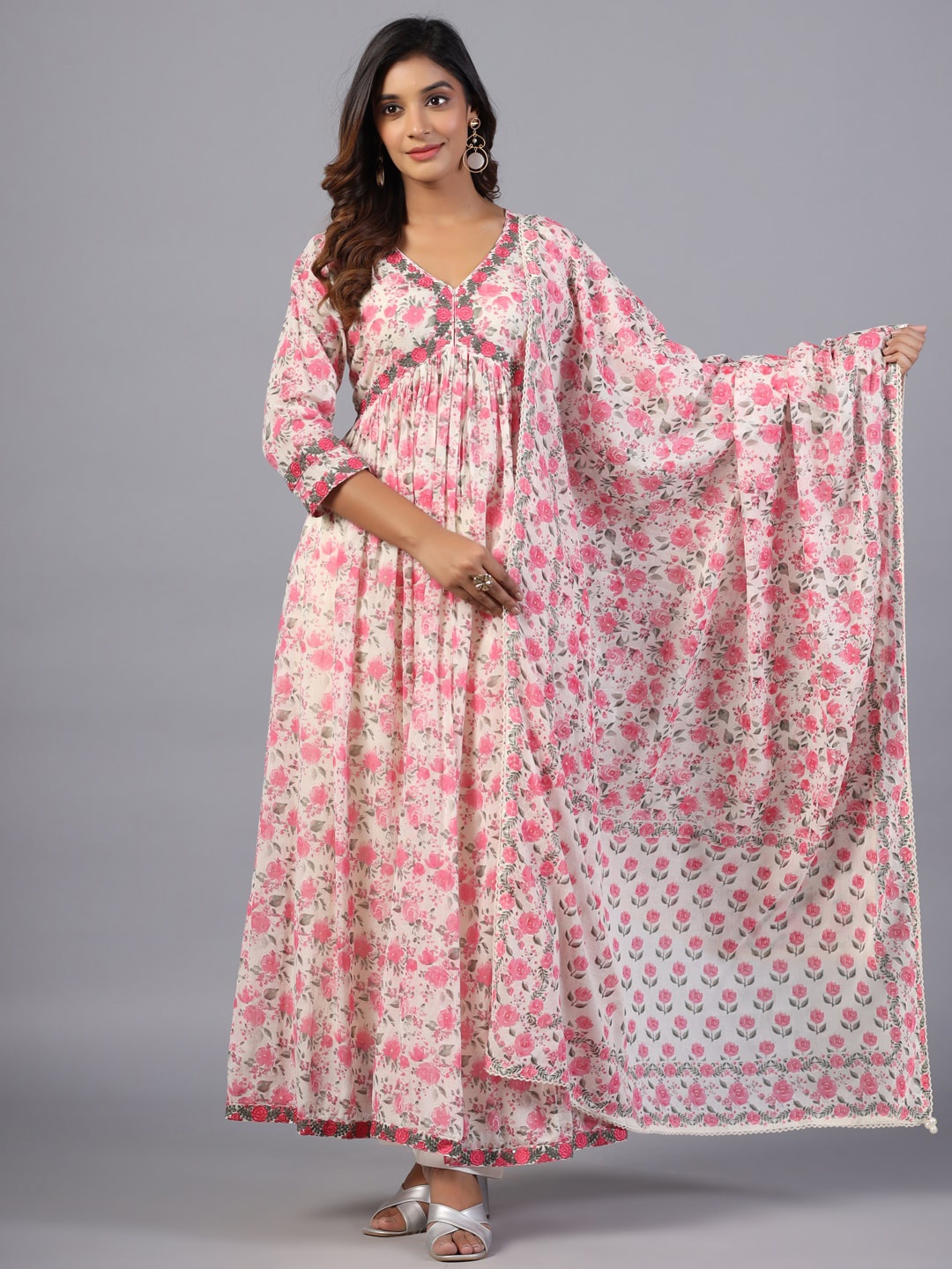 Amchoor Floral Printed Gathered Empire Kurta with Trousers & With Dupatta, Pink
Amchoor Floral Printed Gathered Empire Kurta with Trousers & With Dupatta, Pink