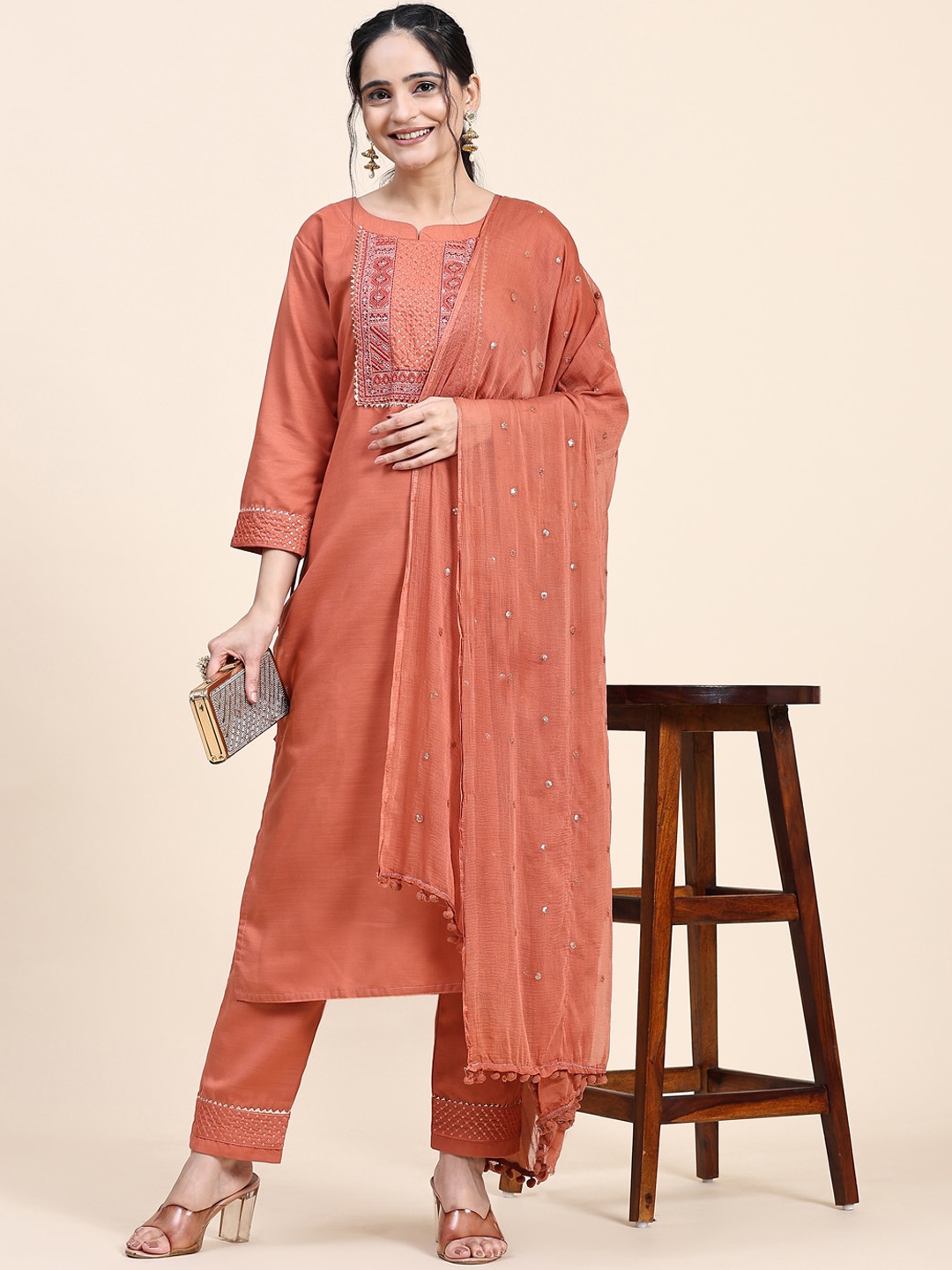 Murta Trends Ethnic Motifs Yoke Design Thread Work Straight Kurta & Trousers With Dupatta, Orange
Murta Trends Ethnic Motifs Yoke Design Thread Work Straight Kurta & Trousers With Dupatta, Orange
