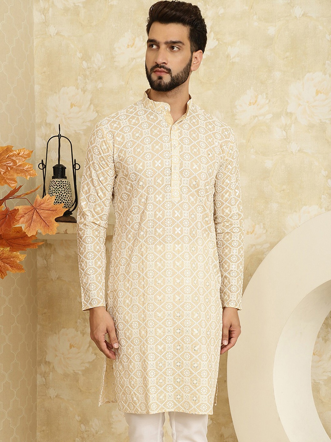 SOJANYA Floral Embroidered Sequinned Mandarin Collar Straight Pure Cotton Kurta, Beige
SOJANYA Floral Embroidered Sequinned Mandarin Collar Straight Pure Cotton Kurta, Beige