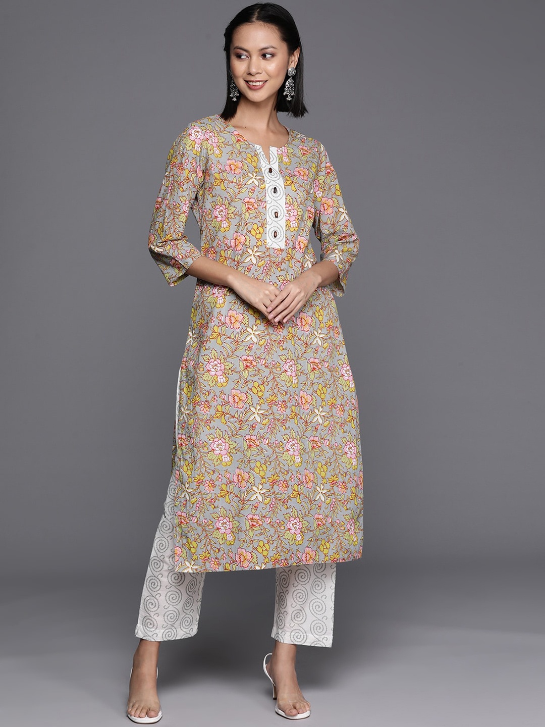 KALINI Floral Printed Round Neck Regular Beads And Stones Pure Cotton Kurta With Trousers, Grey
KALINI Floral Printed Round Neck Regular Beads And Stones Pure Cotton Kurta With Trousers, Grey