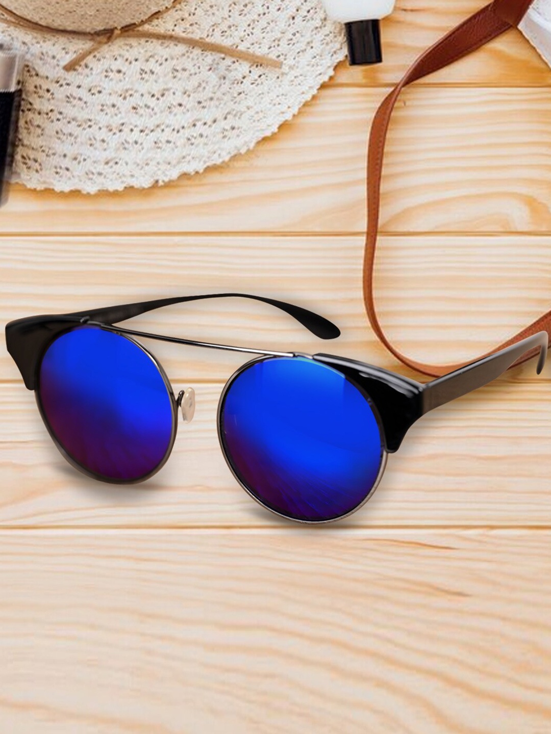 Mast & Harbour Blue Unisex Round Sunglasses with UV Protected Lens M&HSG-1955202
Mast & Harbour Blue Unisex Round Sunglasses with UV Protected Lens M&HSG-1955202