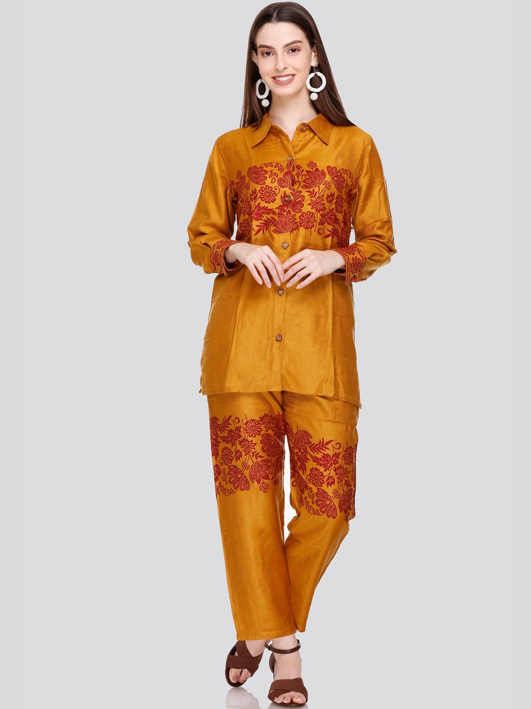 HOUSE OF KIRNA'S WITH LOGO OF HOK Floral Woven Design Acrylic Shirt & Trousers Co-Ords, Mustard
HOUSE OF KIRNA'S WITH LOGO OF HOK Floral Woven Design Acrylic Shirt & Trousers Co-Ords, Mustard