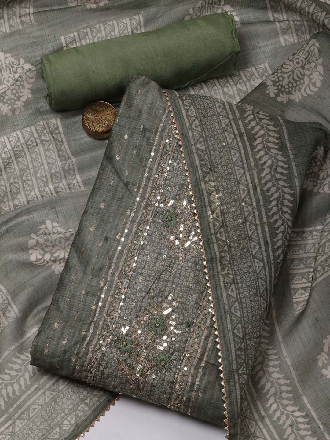 Meena Bazaar Floral Woven Design Gotta Patti Art Silk Unstitched Dress Material, Green
Meena Bazaar Floral Woven Design Gotta Patti Art Silk Unstitched Dress Material, Green
