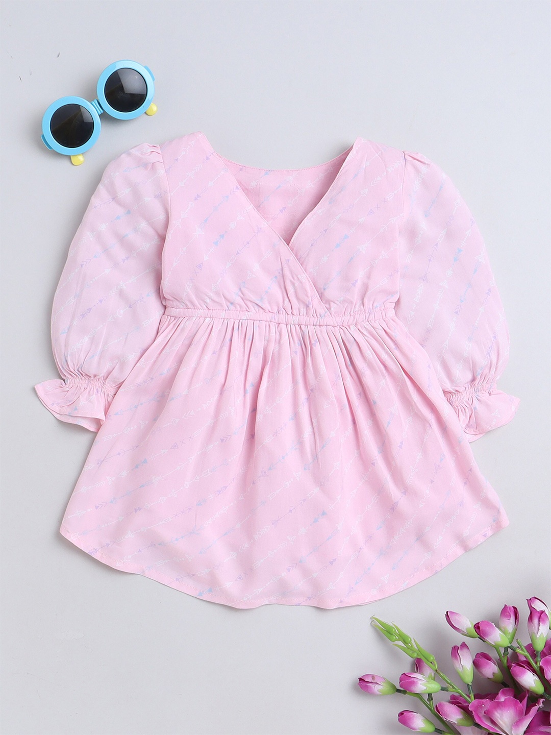 MANET Girls Conversational Printed V-Neck Puff Sleeve Gathered Cotton Wrap Dress, Pink
MANET Girls Conversational Printed V-Neck Puff Sleeve Gathered Cotton Wrap Dress, Pink