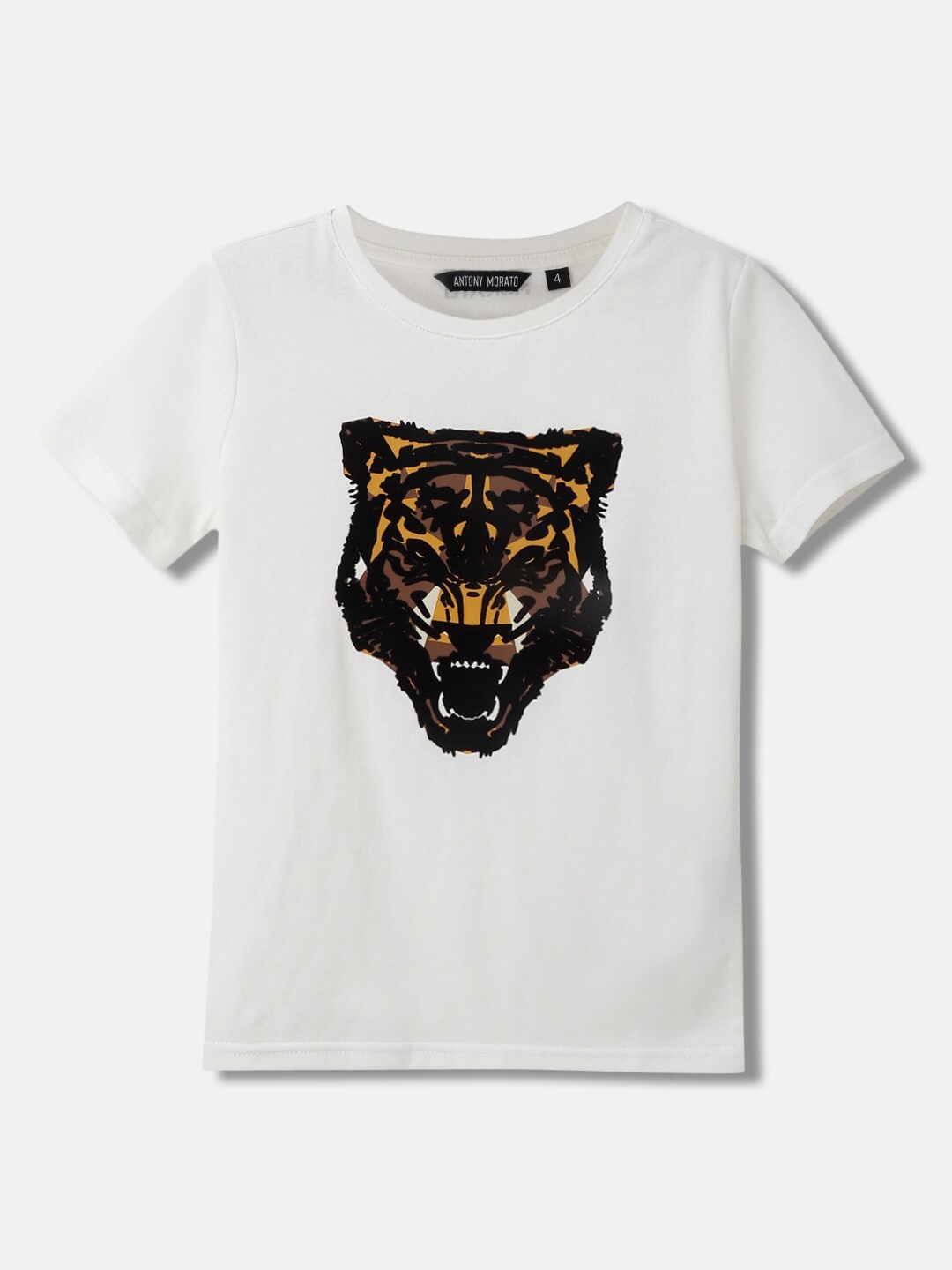 Antony Morato Boys Graphic Printed Round Neck Short Sleeves Pure Cotton T-Shirt, White
Antony Morato Boys Graphic Printed Round Neck Short Sleeves Pure Cotton T-Shirt, White