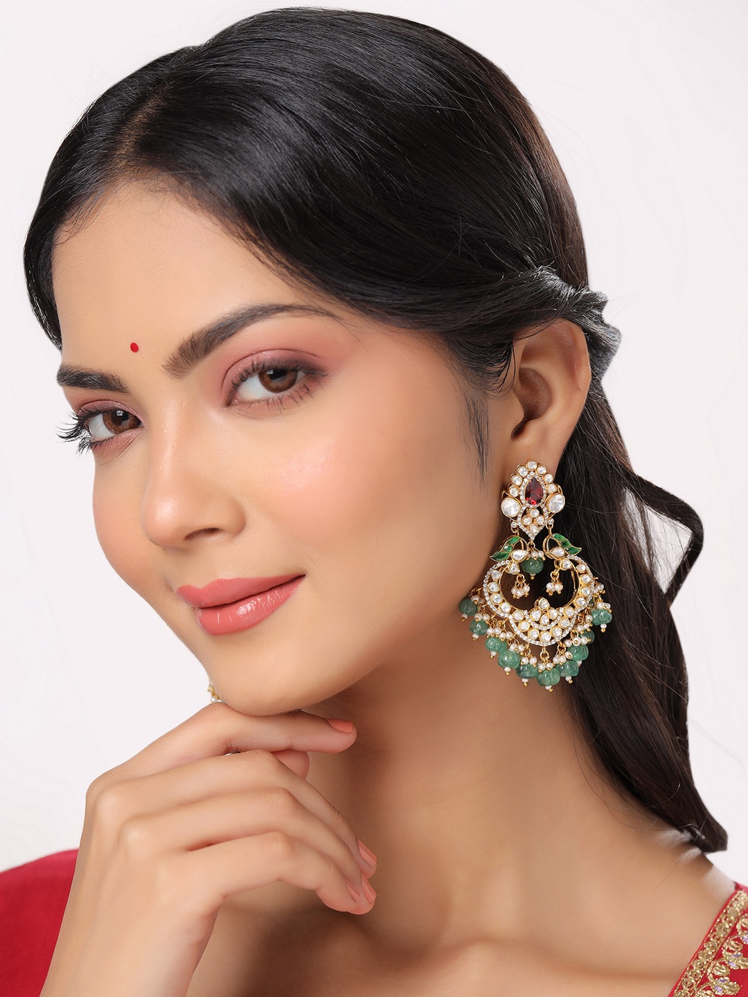 Kicky And Perky Gold Plated 925 Sterling Silver Kundan Studded & Beaded Chandbalis
Kicky And Perky Gold Plated 925 Sterling Silver Kundan Studded & Beaded Chandbalis