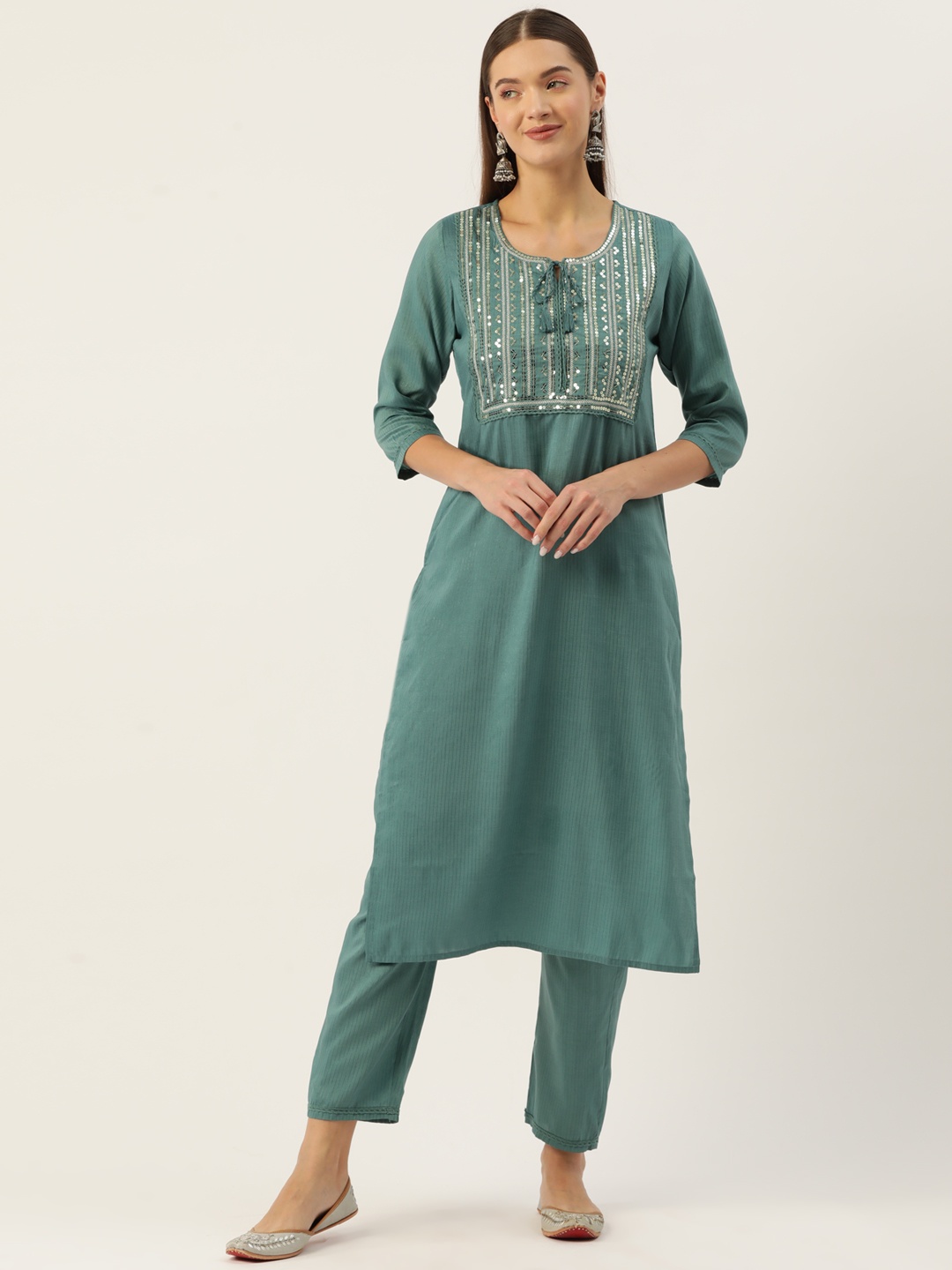 Rue Collection Ethnic Motifs Yoke Design Regular Sequinned Kurta with Trousers, Green
Rue Collection Ethnic Motifs Yoke Design Regular Sequinned Kurta with Trousers, Green