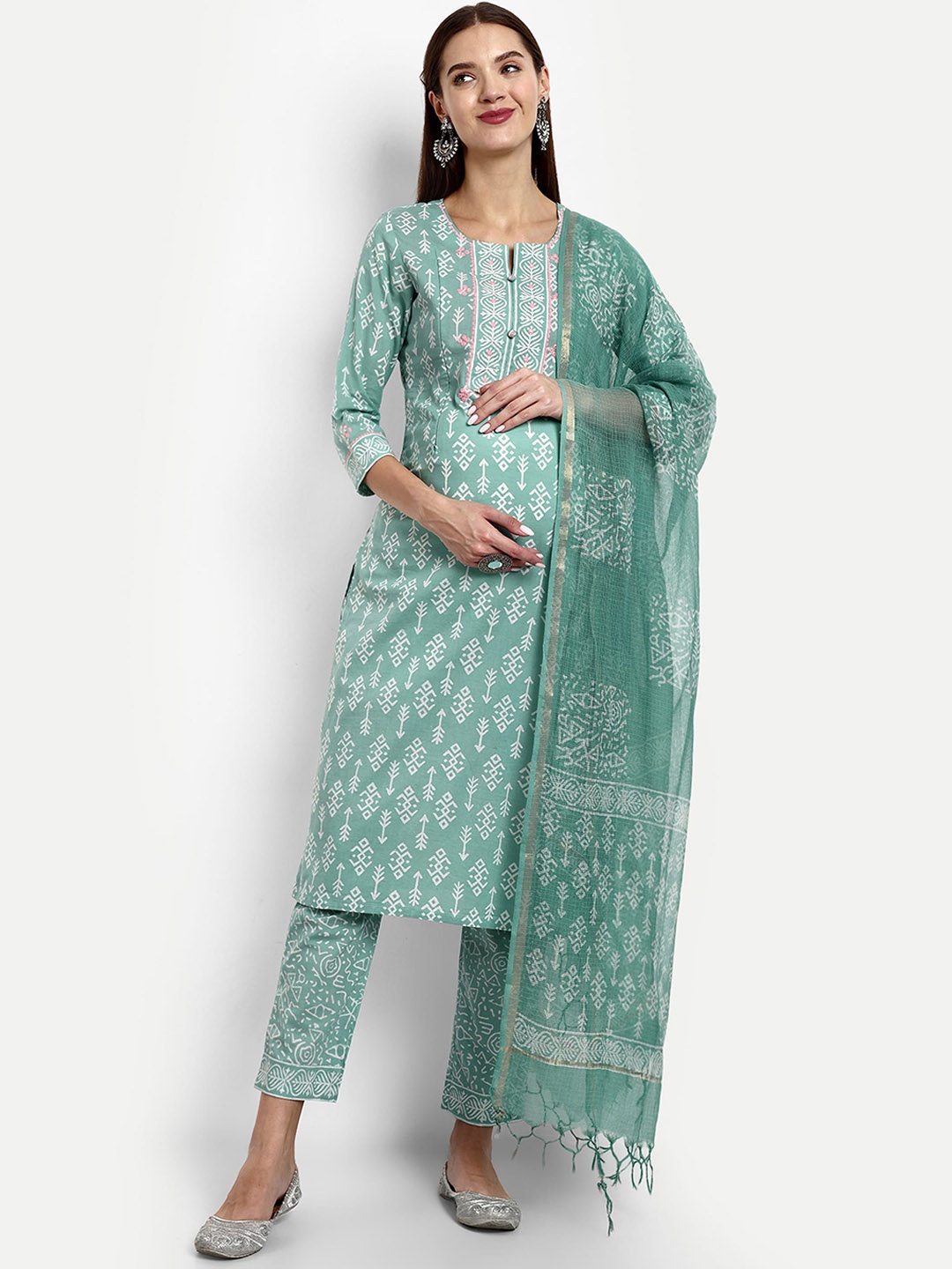 mumzhug Geometric Printed Thread Work Pure Cotton Kurta With Trousers & Dupatta, Turquoise blue
mumzhug Geometric Printed Thread Work Pure Cotton Kurta With Trousers & Dupatta, Turquoise blue