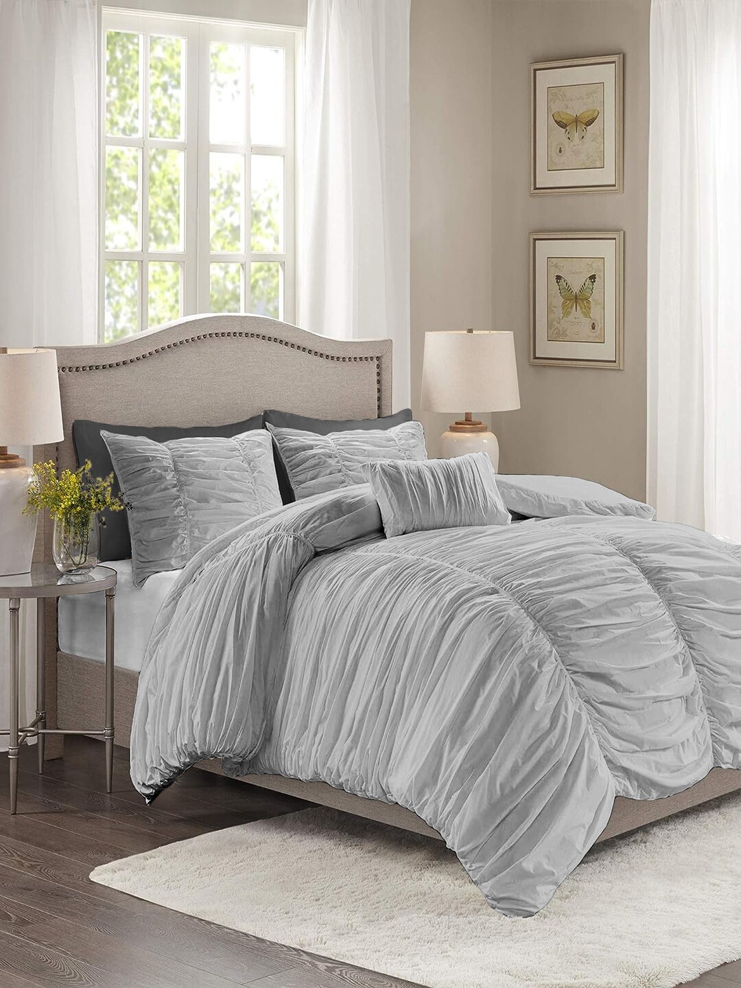 THE WHITE MOSS Silver-Toned 2 Pcs Heavy Winter 150 GSM Single Bed Comforter & Pillow Cover
THE WHITE MOSS Silver-Toned 2 Pcs Heavy Winter 150 GSM Single Bed Comforter & Pillow Cover