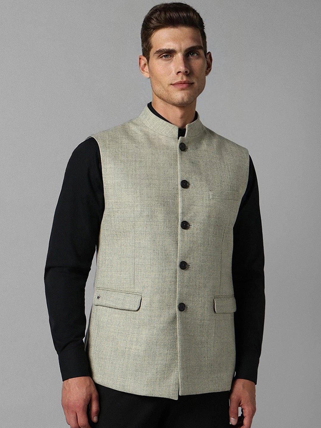 Louis Philippe Woven Design Mandarin Collar Pure Woollen Nehru Jacket, Green
Louis Philippe Woven Design Mandarin Collar Pure Woollen Nehru Jacket, Green