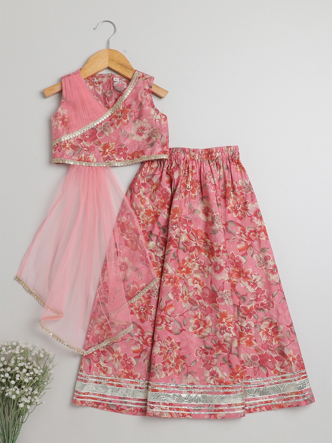The Magic Wand Girls Floral Printed Ready to Wear Lehenga Choli With Attached Dupatta, Pink
The Magic Wand Girls Floral Printed Ready to Wear Lehenga Choli With Attached Dupatta, Pink