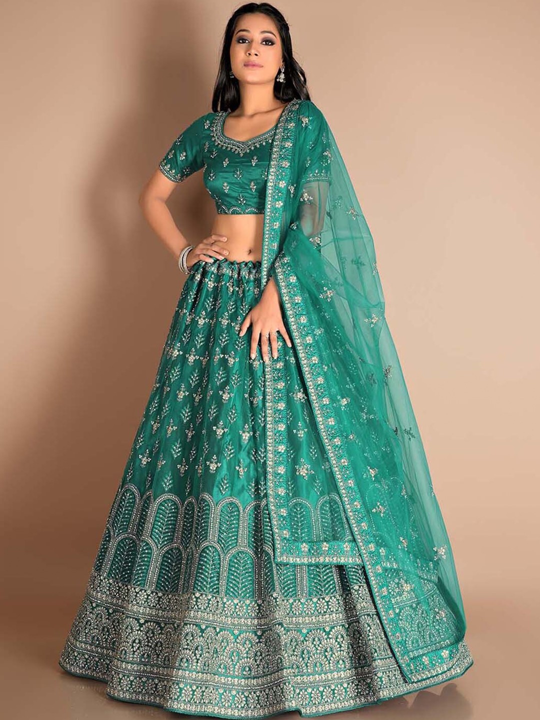 HALFSAREE STUDIO Embroidered Semi-Stitched Lehenga & Unstitched Blouse With Dupatta, Green
HALFSAREE STUDIO Embroidered Semi-Stitched Lehenga & Unstitched Blouse With Dupatta, Green