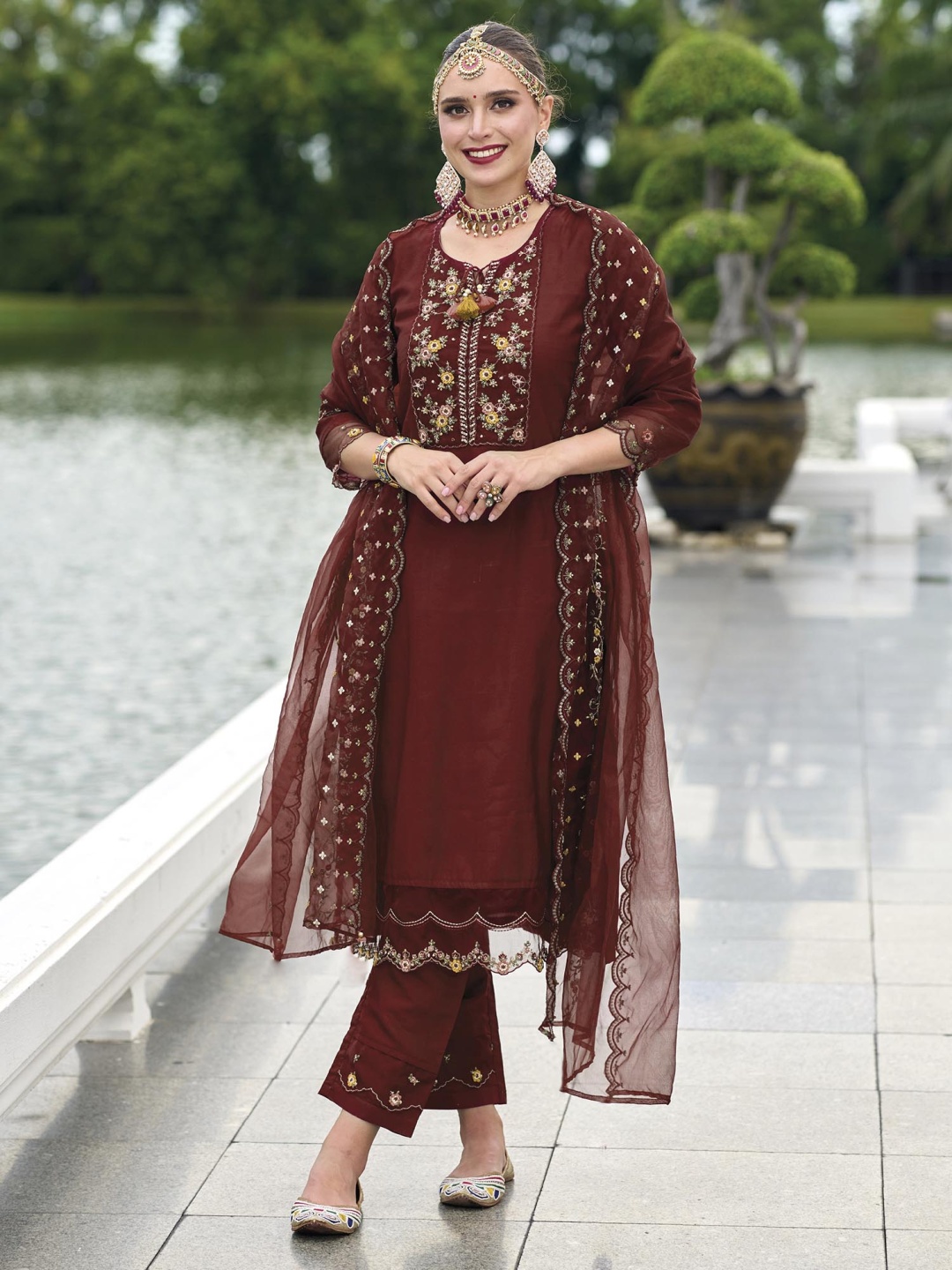 Indo Era Maroon Floral Yoke Design Thread Work Straight Kurta & Trousers With Dupatta
Indo Era Maroon Floral Yoke Design Thread Work Straight Kurta & Trousers With Dupatta
