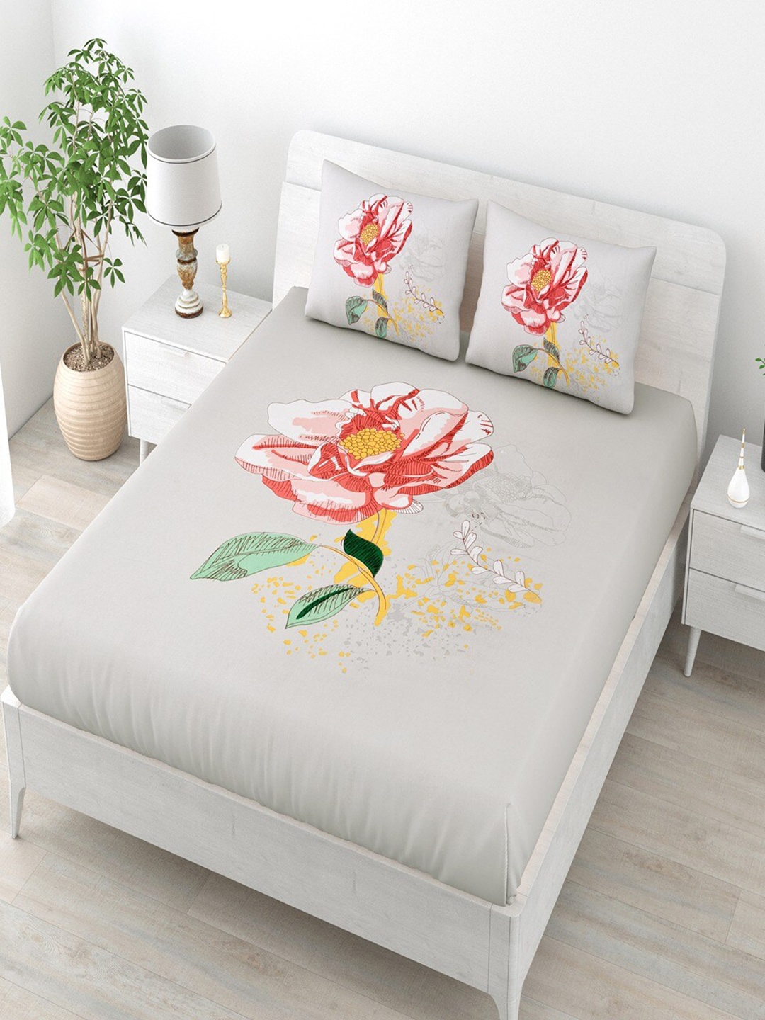 Bombay Spreads Grey & Peach-Coloured Floral Cotton 180 TC King Bedsheet & 2 Pillow Covers
Bombay Spreads Grey & Peach-Coloured Floral Cotton 180 TC King Bedsheet & 2 Pillow Covers