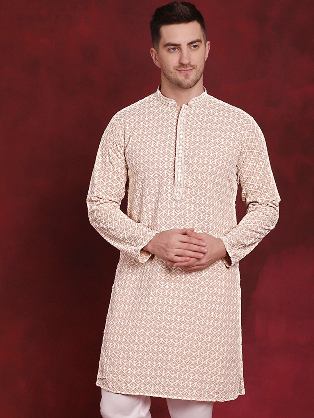 Jompers Ethnic Motifs Embroidered Mandarin Collar Thread Work Cotton Straight Kurta, Beige
Jompers Ethnic Motifs Embroidered Mandarin Collar Thread Work Cotton Straight Kurta, Beige