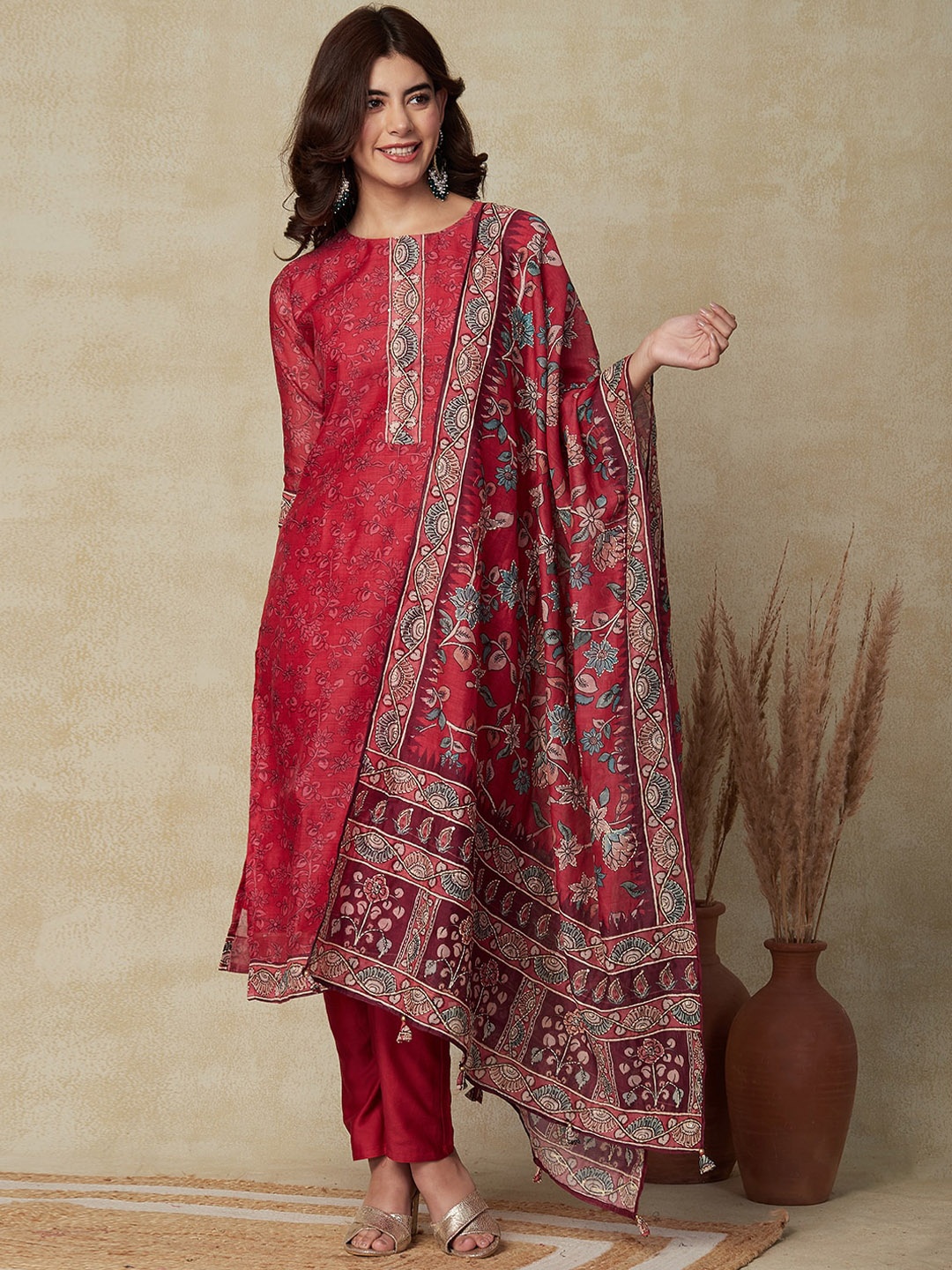 FASHOR Floral Printed Kurta With Trousers & Dupatta, Red