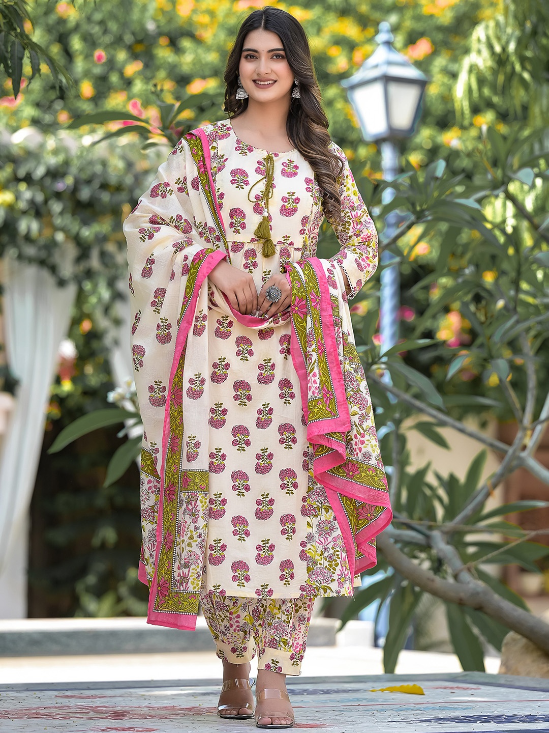 Sangria Beige Ethnic Motifs Printed Pure Cotton Mirror Work Kurta & Trousers With Dupatta
Sangria Beige Ethnic Motifs Printed Pure Cotton Mirror Work Kurta & Trousers With Dupatta