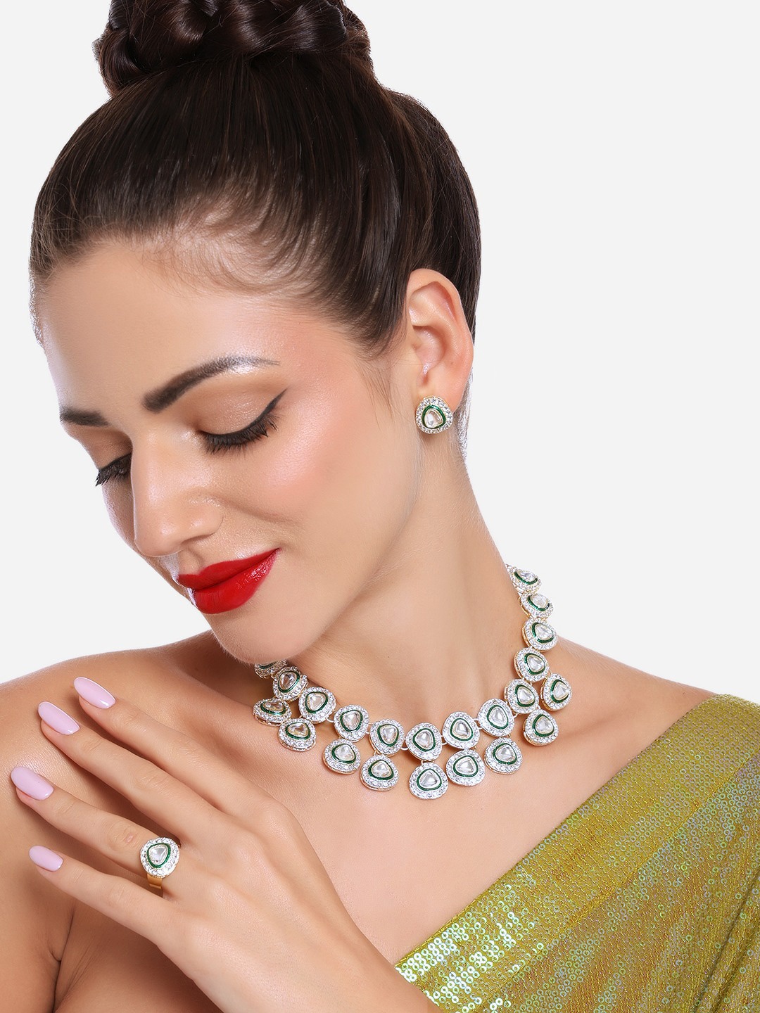 Zaveri Pearls Gold-Plated Stone & Austian Diamonds Studded Jewellery Set
Zaveri Pearls Gold-Plated Stone & Austian Diamonds Studded Jewellery Set