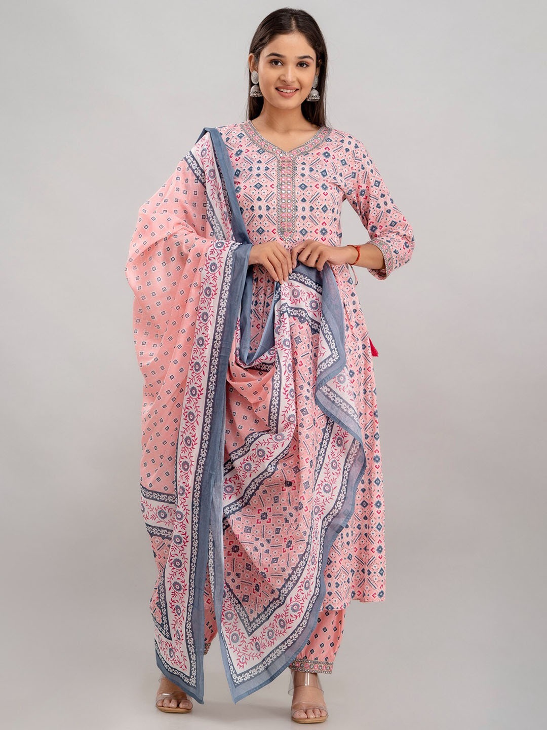 Women Touch Floral Printed Regular Mirror Work Pure Cotton Kurta With Salwar & Dupatta, Pink
Women Touch Floral Printed Regular Mirror Work Pure Cotton Kurta With Salwar & Dupatta, Pink