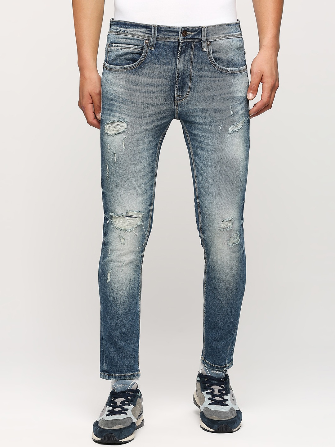 Pepe Jeans Men Skinny Fit Mid Rise Mildly Distressed Heavy Fade Stretchable Jeans, Blue
Pepe Jeans Men Skinny Fit Mid Rise Mildly Distressed Heavy Fade Stretchable Jeans, Blue