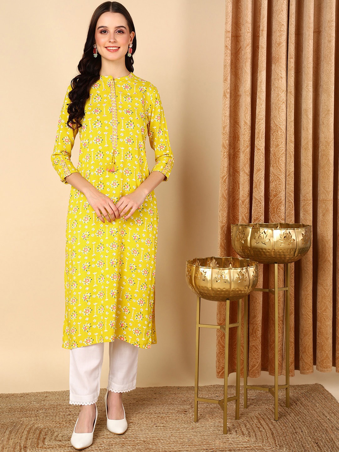 AHIKA Yellow Floral Printed Mandarin Collar Thread Work Detailed Cotton Straight Kurta
AHIKA Yellow Floral Printed Mandarin Collar Thread Work Detailed Cotton Straight Kurta